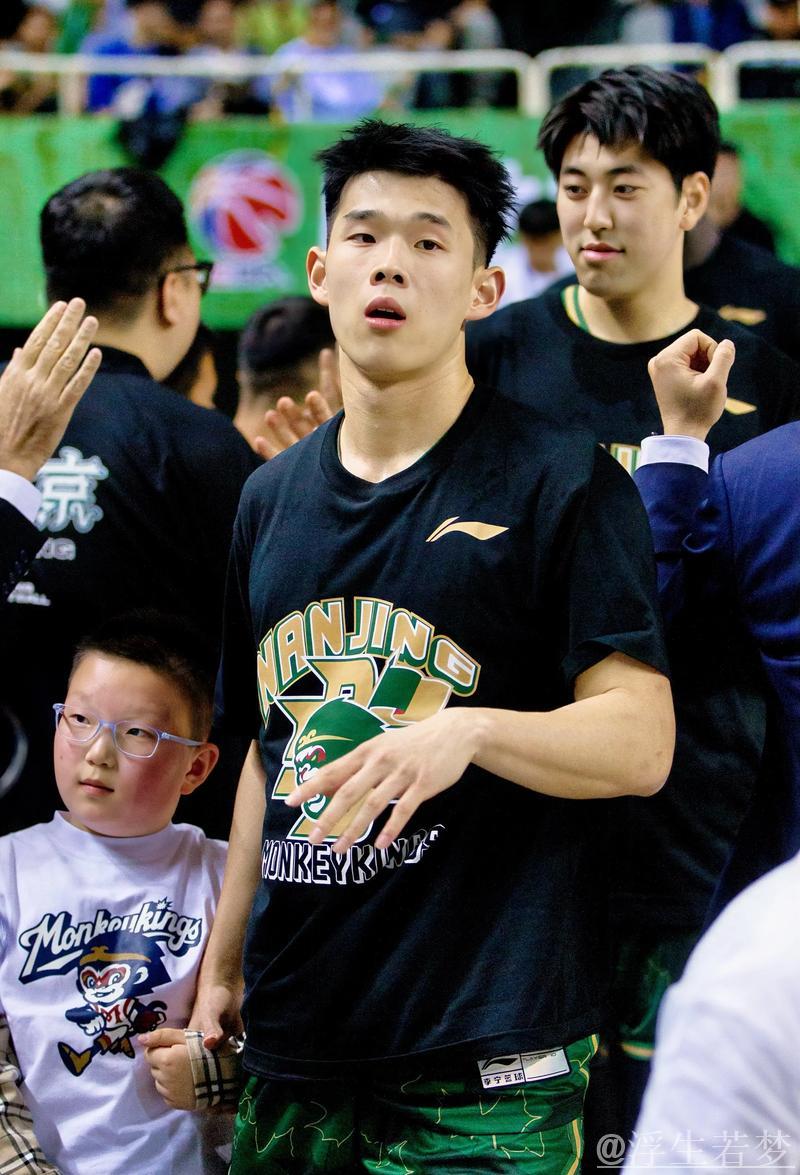 林葳狂砍36分创赛季新高 南京逆转击败四川 林葳狂砍36分创赛季新高 南京逆转击败四川